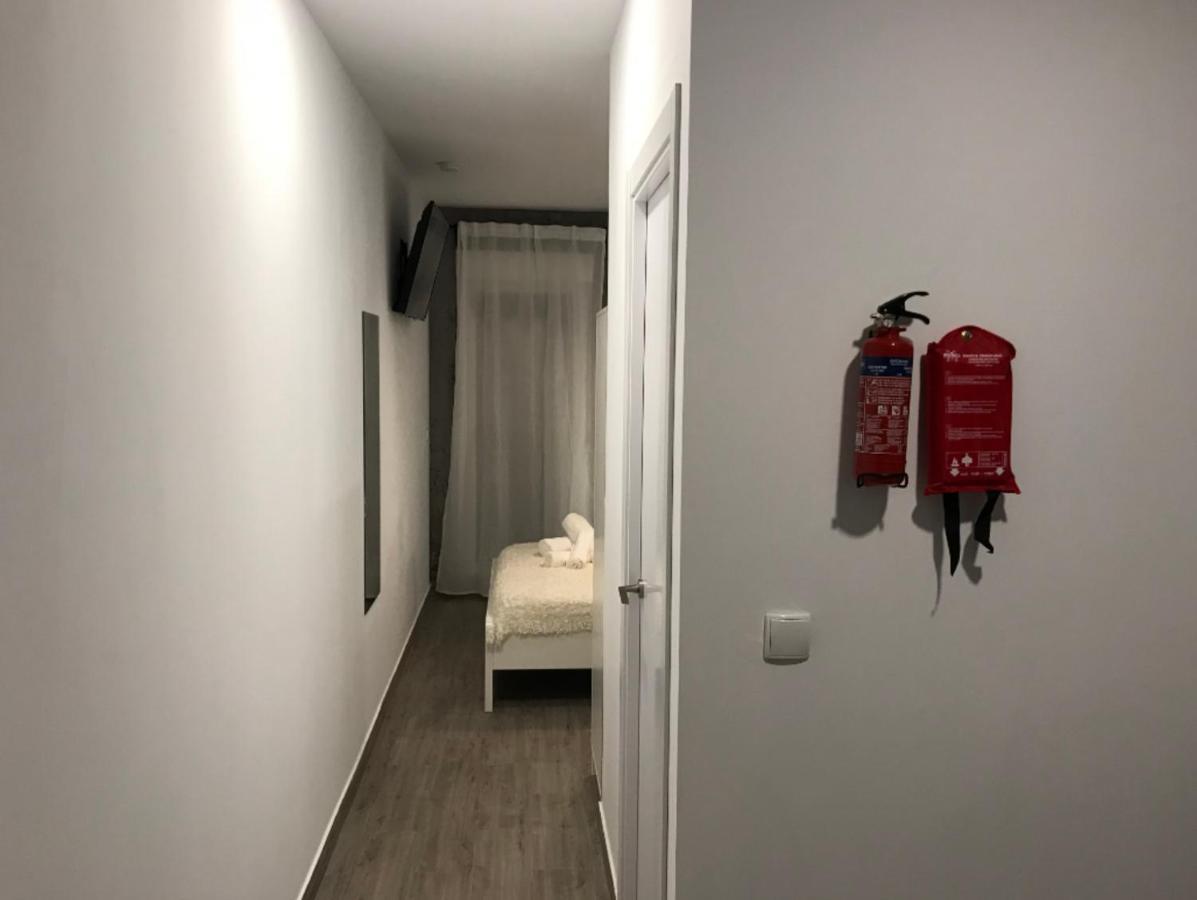 Pequeno Alojamiento Con Mini Piscina - No Climatizada Valencia Exteriör bild