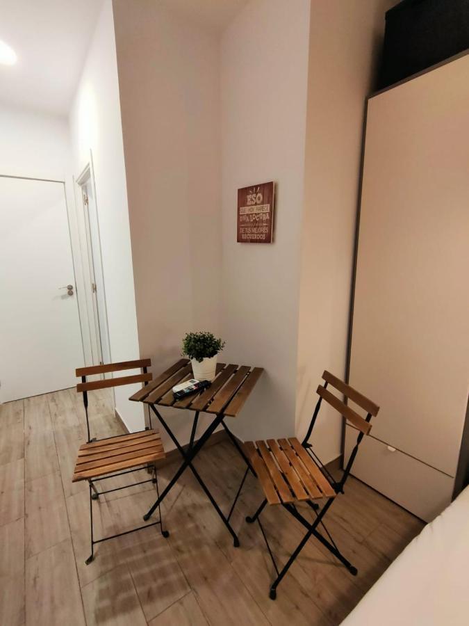 Pequeno Alojamiento Con Mini Piscina - No Climatizada Valencia Exteriör bild