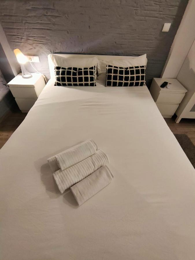 Pequeno Alojamiento Con Mini Piscina - No Climatizada Valencia Exteriör bild