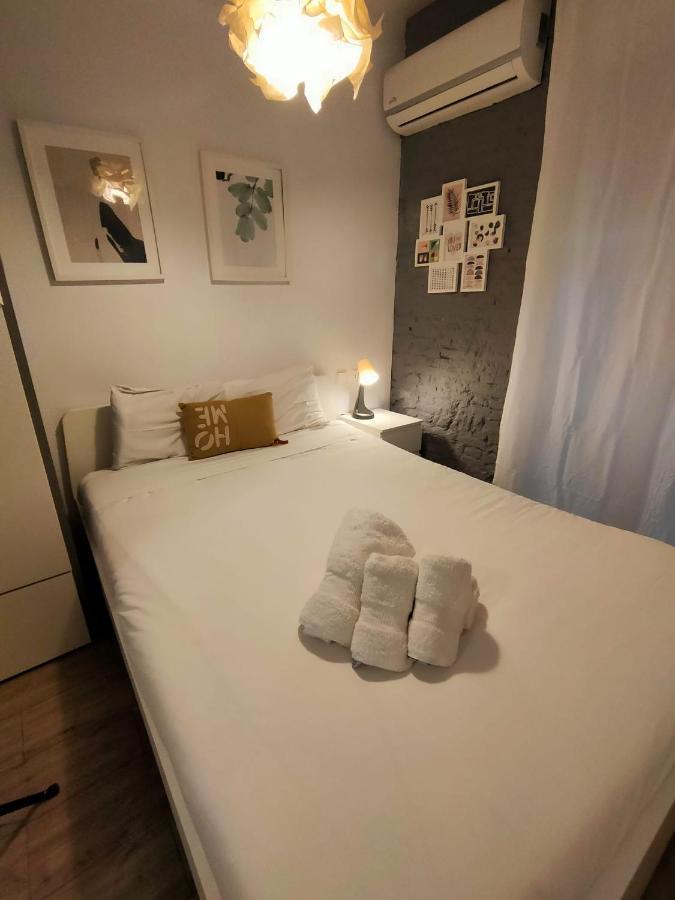 Pequeno Alojamiento Con Mini Piscina - No Climatizada Valencia Exteriör bild